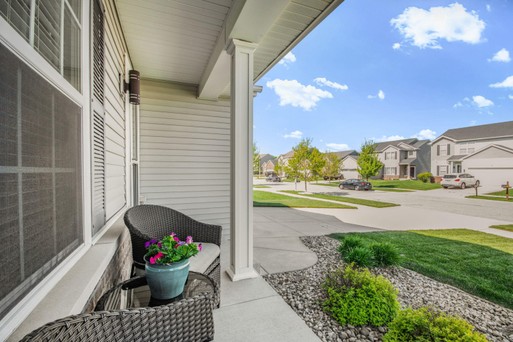 Listing Image 84