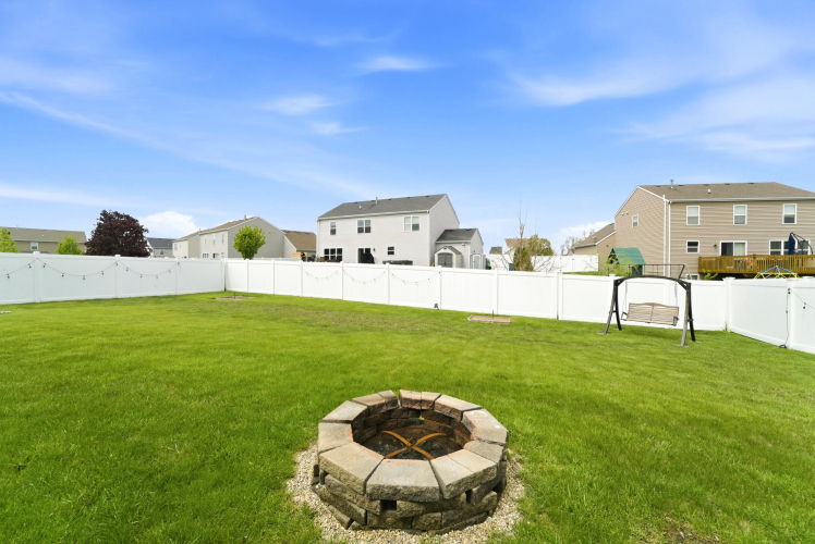 Listing Image 37