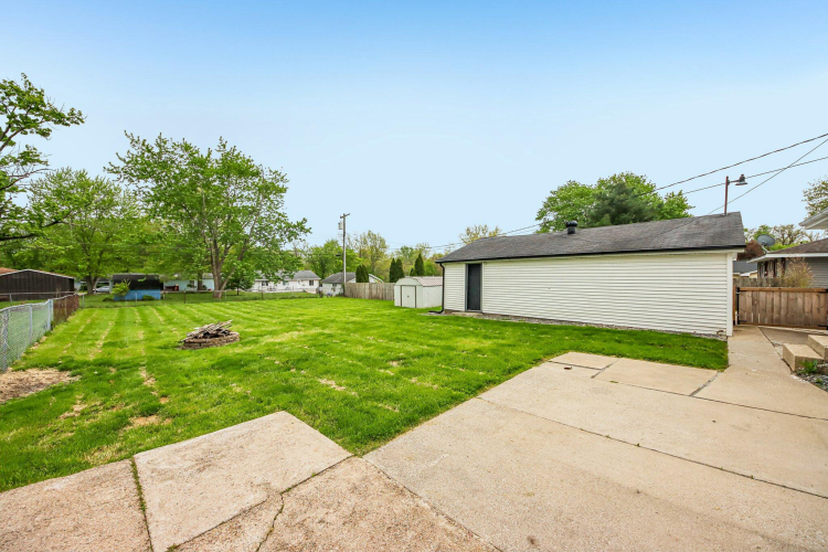 Listing Image 27