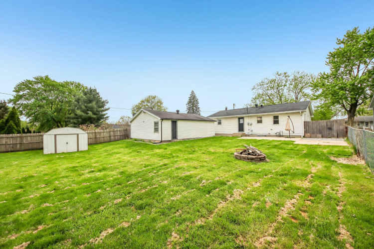 Listing Image 29