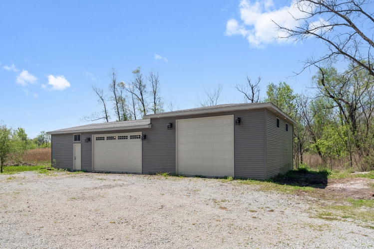 Listing Image 39