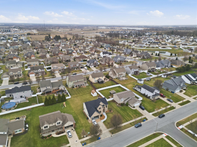 Listing Image 44