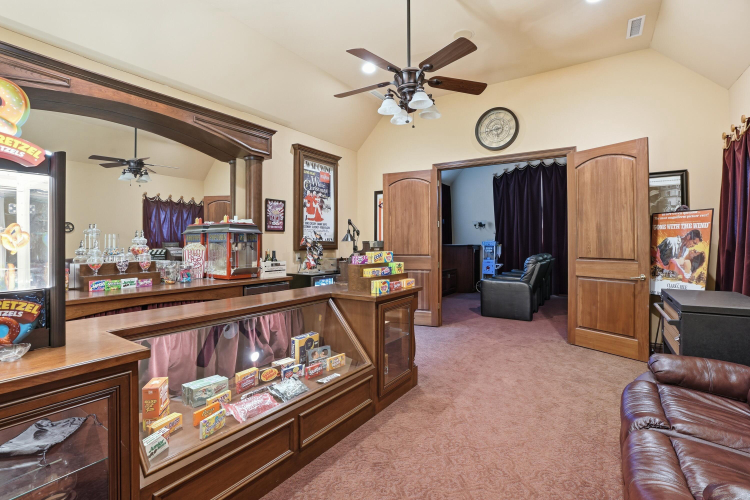 Listing Image 65