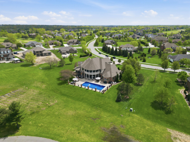 Listing Image 82