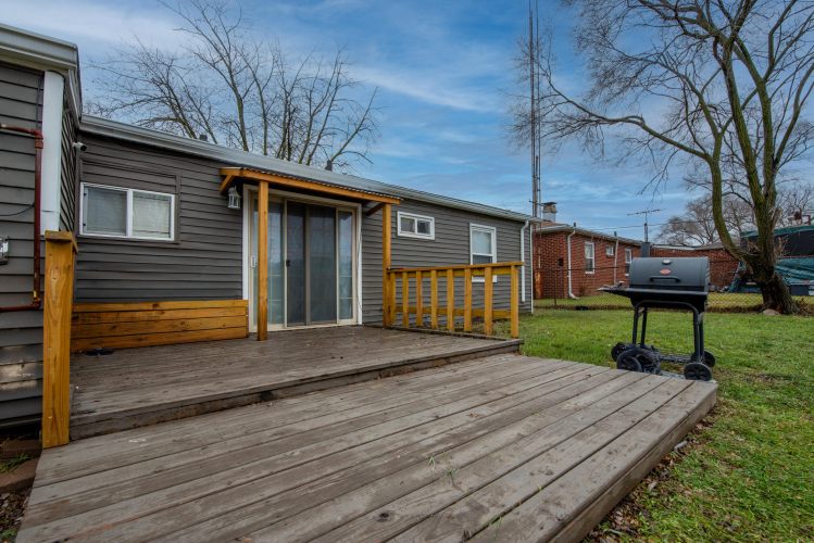 Listing Image 20