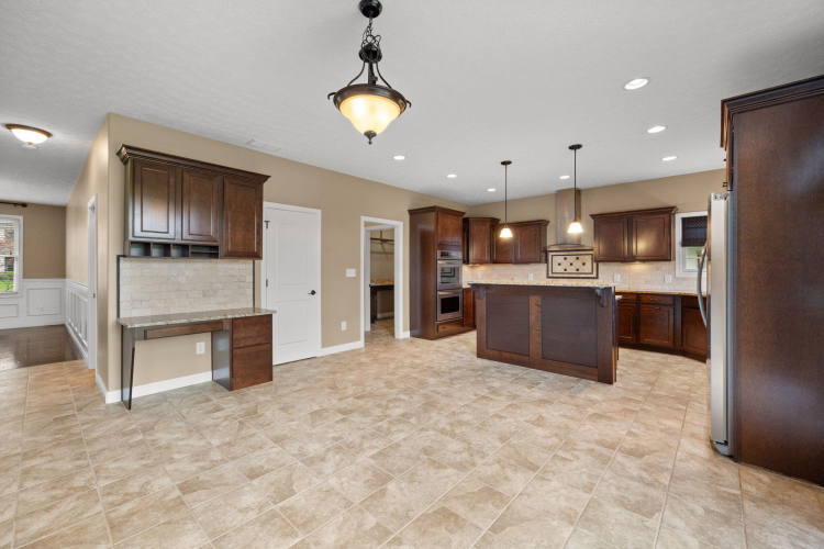 Listing Image 55