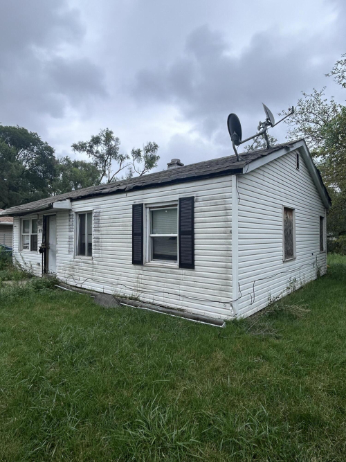 Listing Image 2