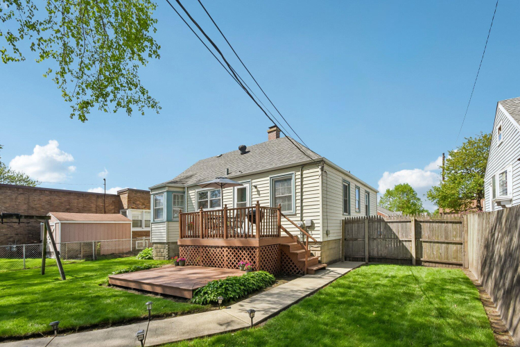 Listing Image 18