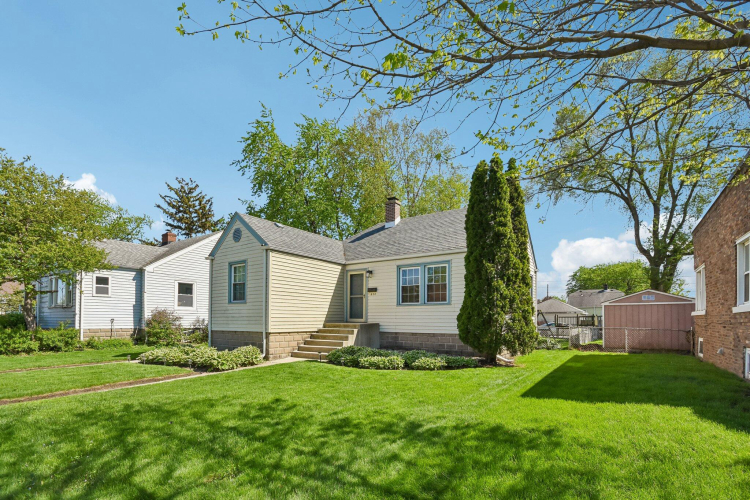 Listing Image 19