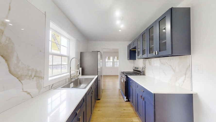 Listing Image 22