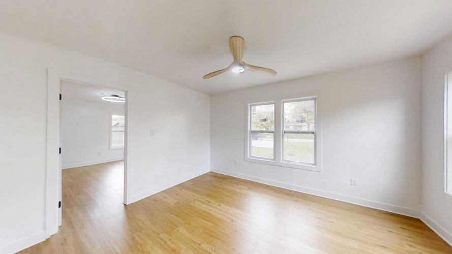 Listing Image 25