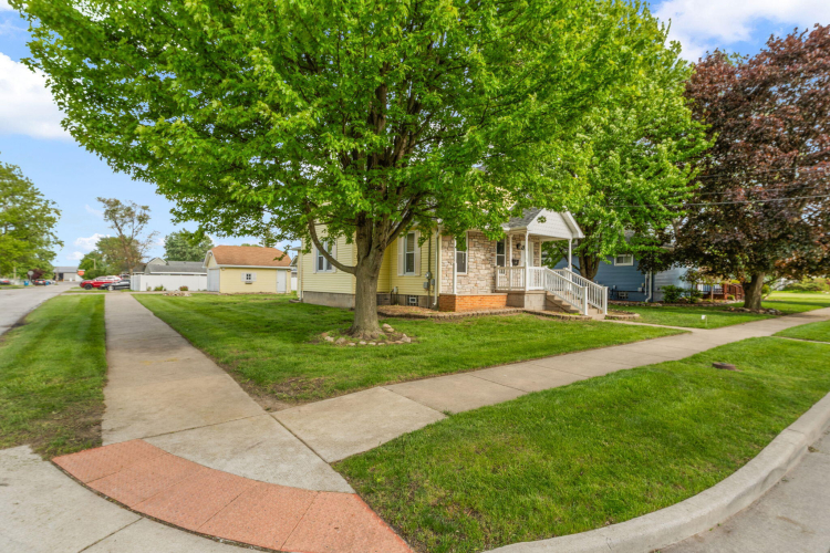 Listing Image 20