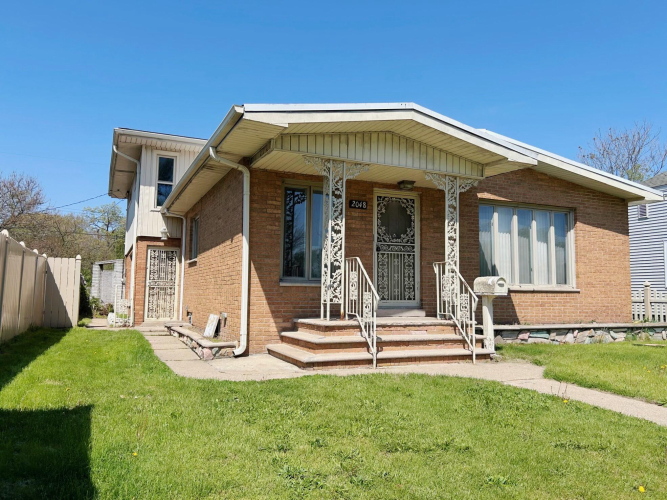 Listing Image 3