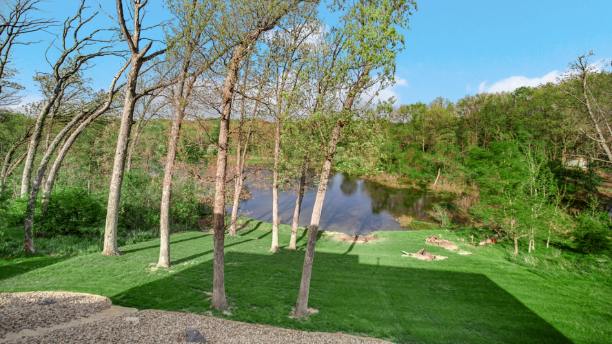 Listing Image 43