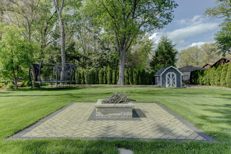 Listing Image 36