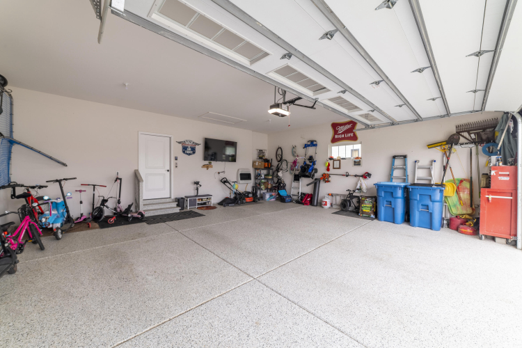Listing Image 52