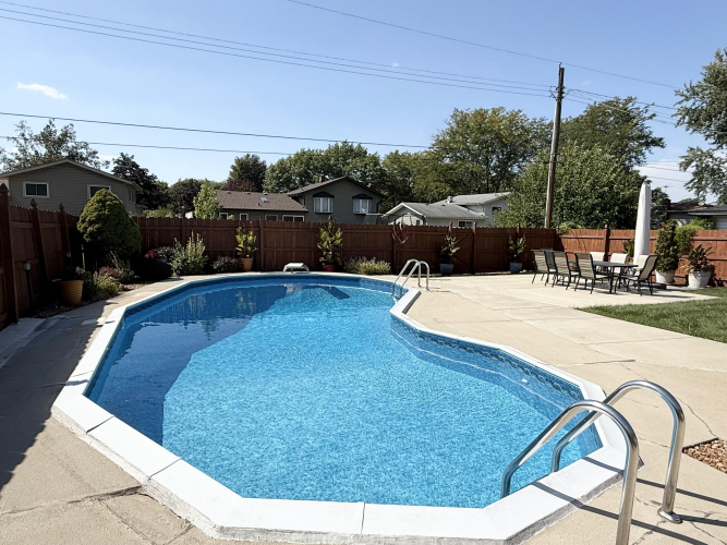 Listing Image 18