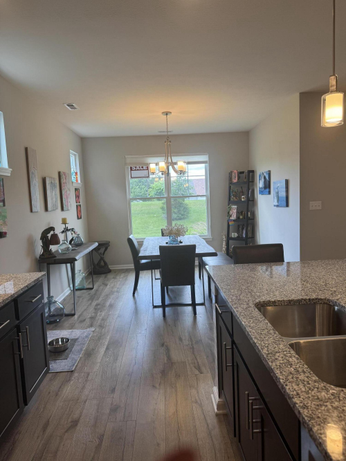 Listing Image 21