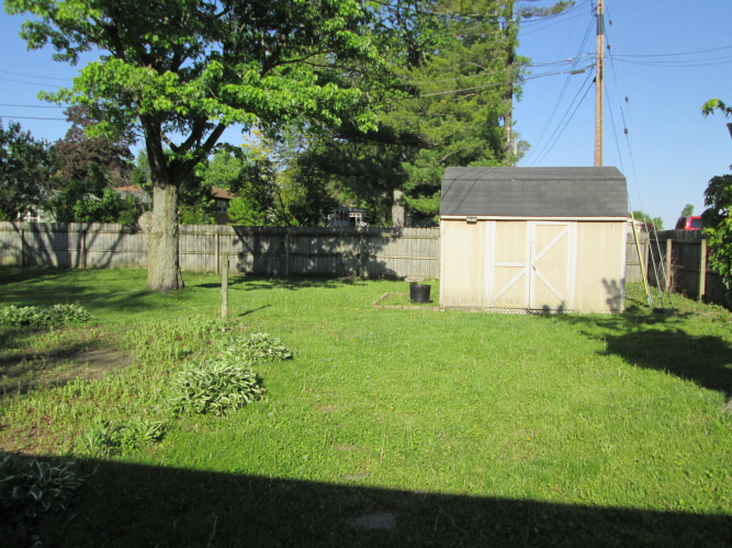Listing Image 9