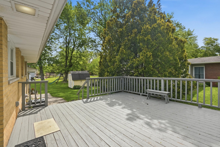 Listing Image 24
