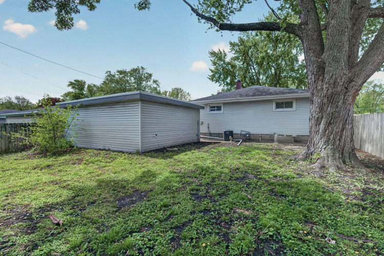 Listing Image 51