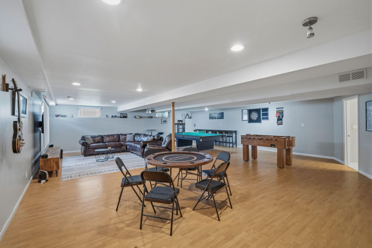 Listing Image 23