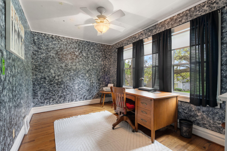 Listing Image 21