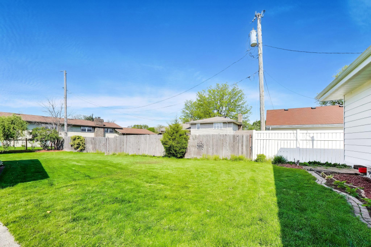 Listing Image 33