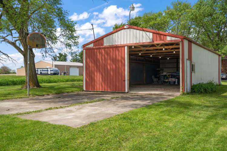 Listing Image 48