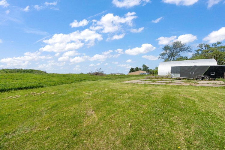 Listing Image 63
