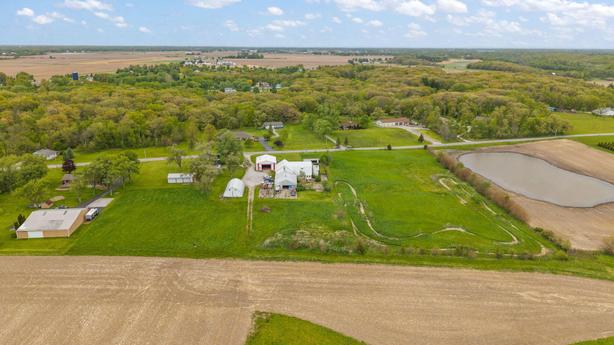 Listing Image 74