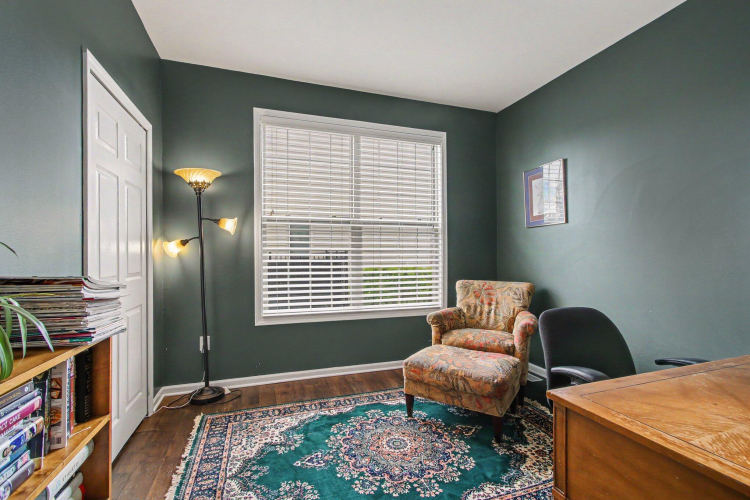 Listing Image 20