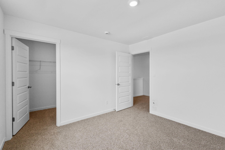 Listing Image 54
