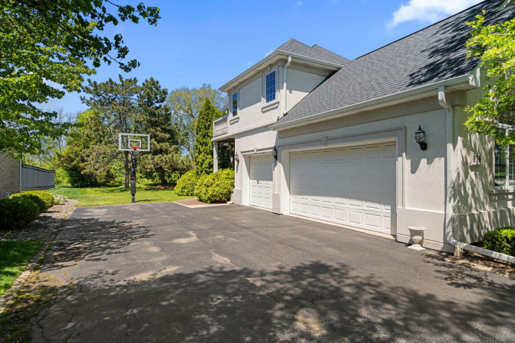 Listing Image 66
