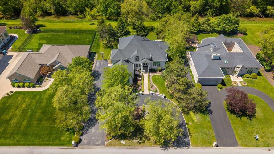 Listing Image 76