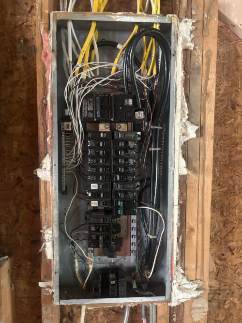 Listing Image 4