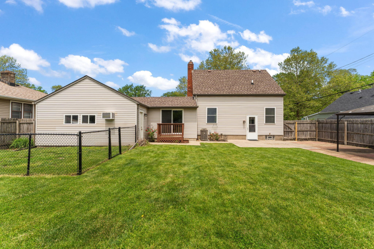 Listing Image 18