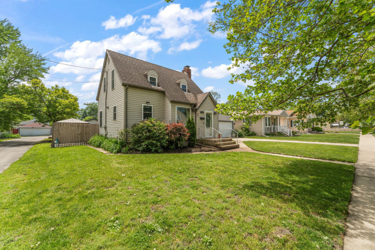 Listing Image 22