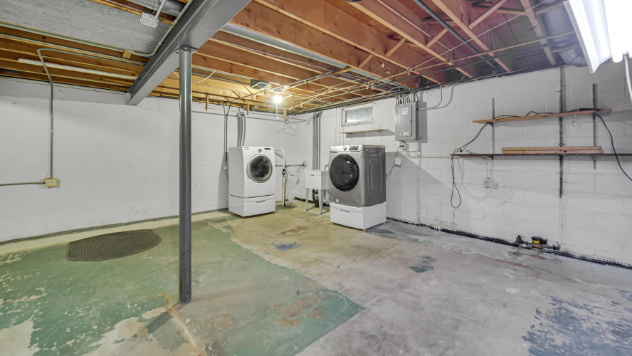Listing Image 20