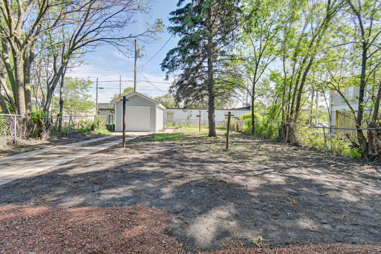 Listing Image 21