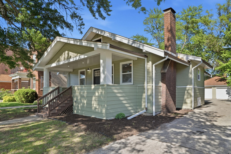 Listing Image 22