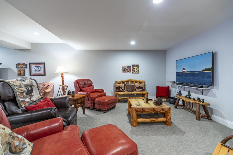 Listing Image 51