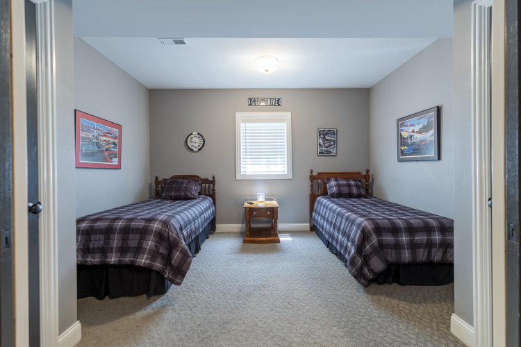Listing Image 54