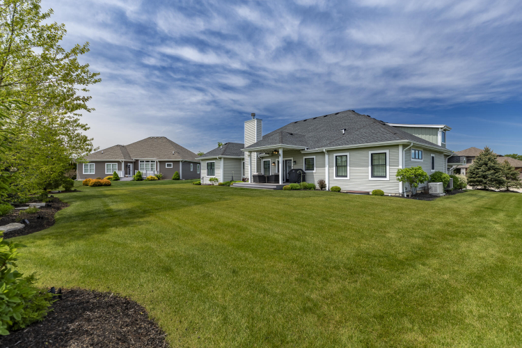 Listing Image 64