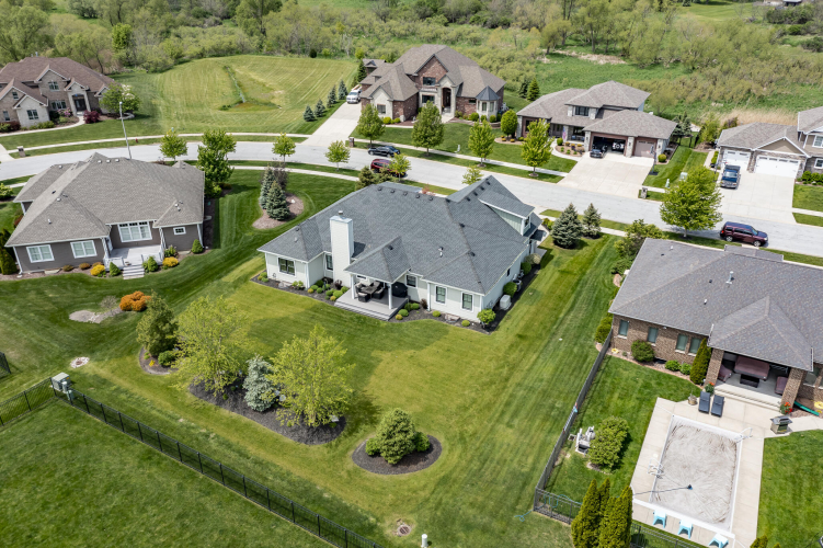 Listing Image 74