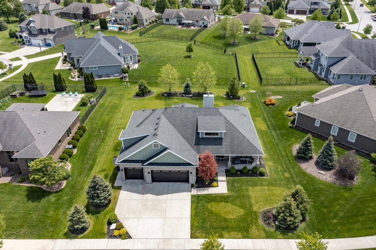 Listing Image 79