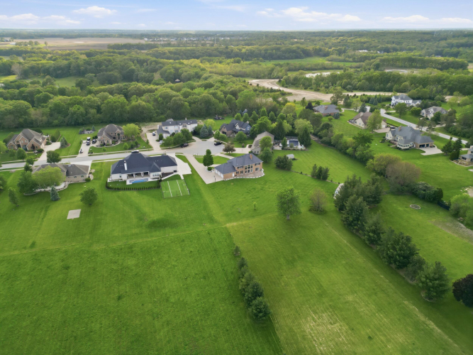 Listing Image 74