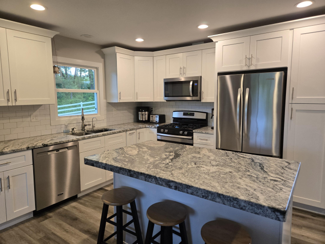 Listing Image 19