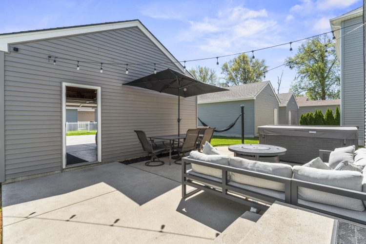 Listing Image 29