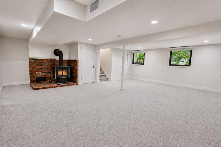 Listing Image 20